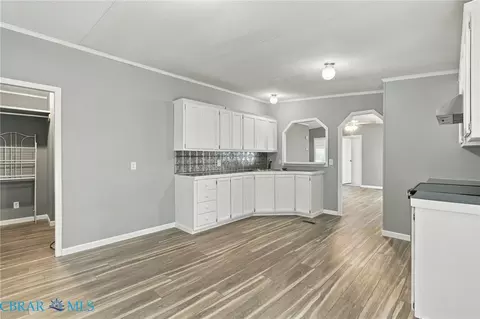 247 Millers Rd, Topping, VA 23169 photo 15