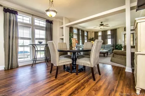 4014 Aberdeen Creek Rd, Gloucester, VA 23061 photo 2