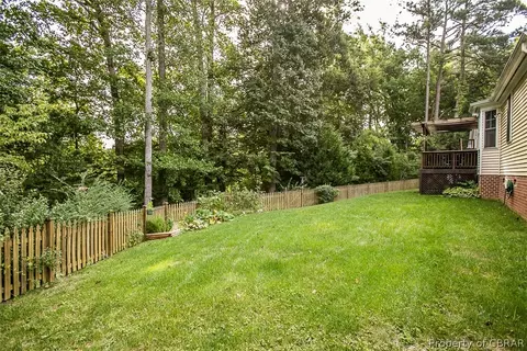 6814 Bershak Ct, Gloucester, VA 23061 photo 28