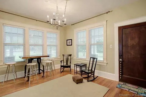 6326 Main St, Gloucester, VA 23061 photo 5