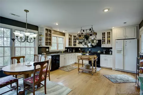 8713 Waverley Ln, Gloucester, VA 23061 photo 8