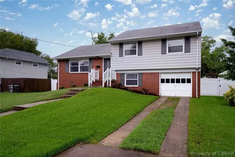 113 Lancaster Ter, Hampton, VA 23666 photo 2