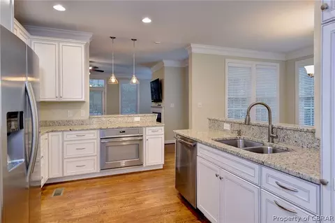 5166 Rollison Dr, Williamsburg, VA 23188 photo 8