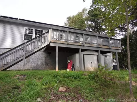 7666 Curtis Dr, Gloucester, VA 23061 photo 3
