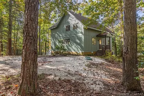 131 Ewell Rd, Lancaster, VA 22503 photo 1