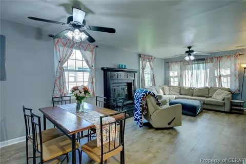 202 Roane Dr, Hampton, VA 23669 photo 6