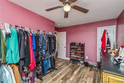 9038 Chriscoe Ln, Gloucester, VA 23061 photo 20