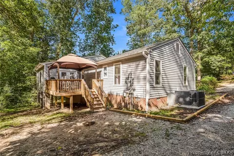 9038 Chriscoe Ln, Gloucester, VA 23061 photo 33