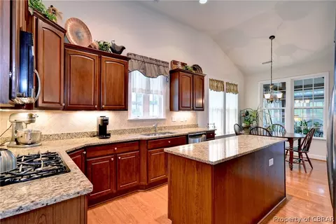 4220 Old Lock Rd, Williamsburg, VA 23188 photo 12
