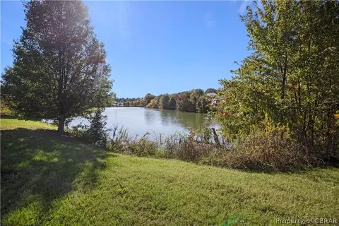 406 Westview Dr, Hampton, VA 23666 photo 3