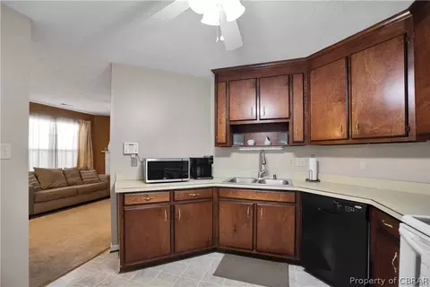 406 Westview Dr, Hampton, VA 23666 photo 10