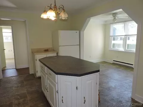 1491 Greate Rd, Gloucester Point, VA 23062 photo 9