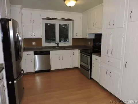 1569 Coleman Dr, Gloucester Point, VA 23062 photo 7