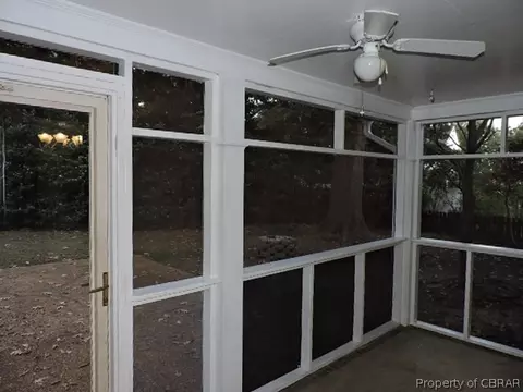 1569 Coleman Dr, Gloucester Point, VA 23062 photo 17