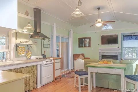 20 Flagstaff Rd, Lancaster, VA 22503 photo 24