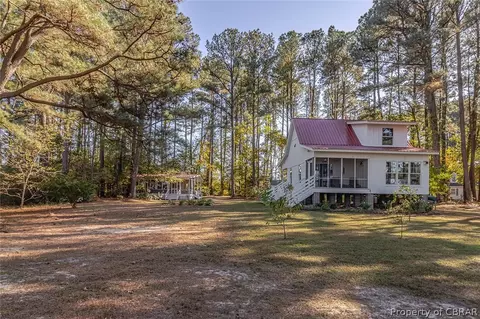 20 Flagstaff Rd, Lancaster, VA 22503 photo 3