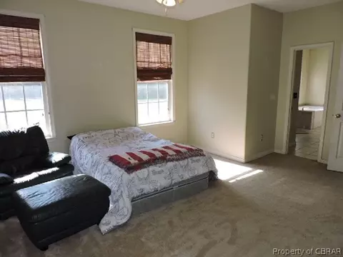 5242 Pampa Rd, Gloucester, VA 23061 photo 12
