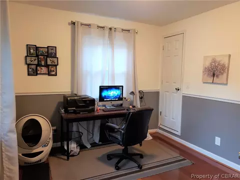 8961 Cuba Rd, Hayes, VA 23072 photo 12