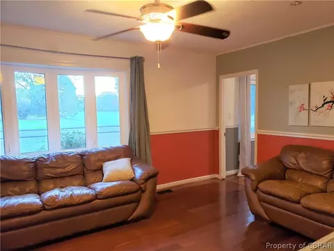 8961 Cuba Rd, Hayes, VA 23072 photo 9