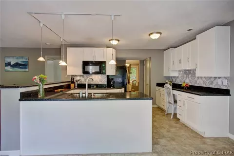 7132 Preston Ct, Gloucester, VA 23061 photo 17