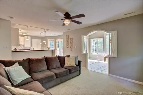 7132 Preston Ct, Gloucester, VA 23061 photo 9