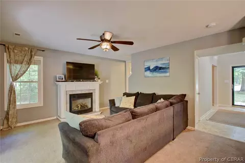 7132 Preston Ct, Gloucester, VA 23061 photo 11
