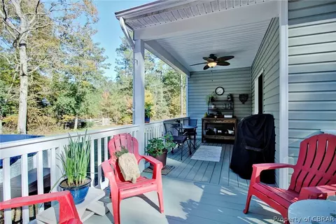 10158 Ryans Way, Gloucester, VA 23061 photo 3