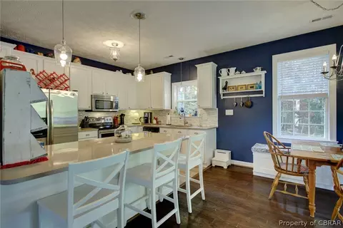 10158 Ryans Way, Gloucester, VA 23061 photo 6