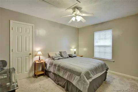 8269 Hamilton Dr, Gloucester, VA 23061 photo 16