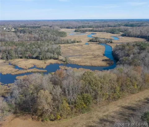 6967 Ware House Rd, Gloucester, VA 23061 photo 2