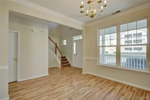 251 W Gilbert St, Hampton, VA 23669 photo 6