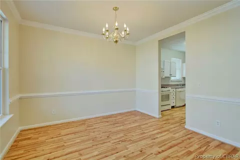 251 W Gilbert St, Hampton, VA 23669 photo 4