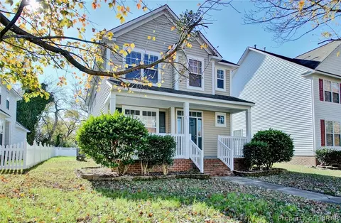 251 W Gilbert St, Hampton, VA 23669 photo 3