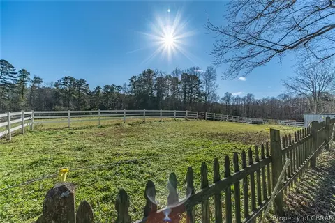 2558 Plain View Ln, Shacklefords, VA 23156 photo 47