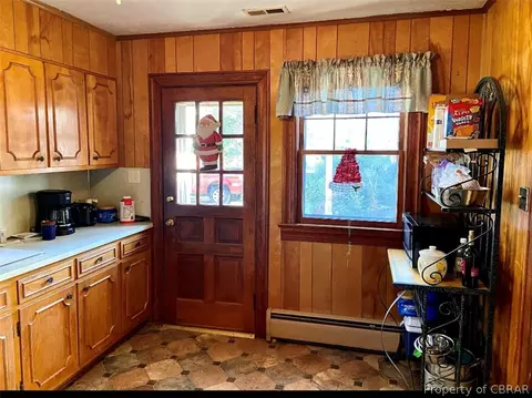 9260 Robins Neck Rd, Gloucester, VA 23061 photo 5