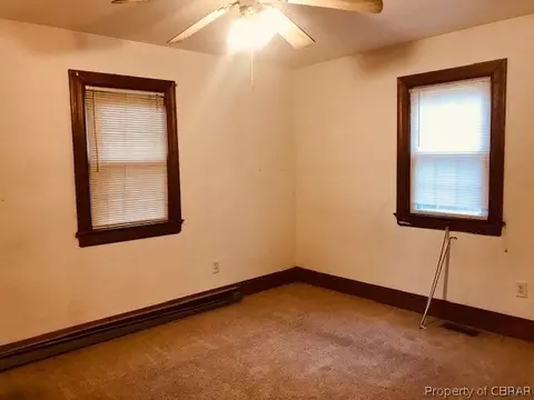 7245 Botetourt Ave, Gloucester, VA 23061 photo 11