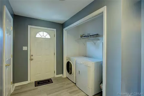 1528 Laurens Rd, Gloucester Point, VA 23062 photo 7