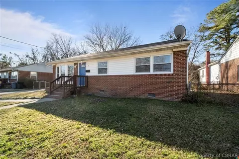 19 Lynnhaven Dr, Hampton, VA 23666 photo 3