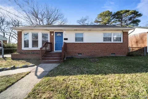 19 Lynnhaven Dr, Hampton, VA 23666 photo 1