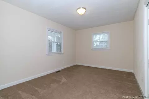 363 Hopemont Cir, Hampton, VA 23669 photo 17