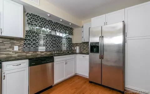 363 Hopemont Cir, Hampton, VA 23669 photo 10