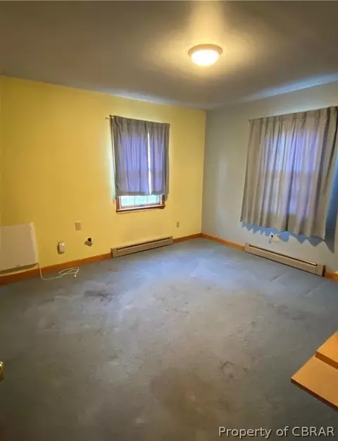 6258 Burleigh Rd, Gloucester, VA 23061 photo 12