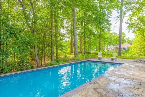 182 Golf Course Dr, Weems, VA 22576 photo 15