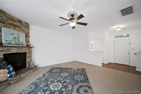6246 Ruth Dr, Gloucester, VA 23061 photo 7