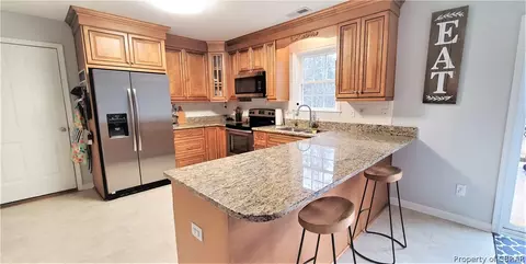 128 Pine View Dr, Hartfield, VA 23071 photo 10
