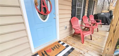 128 Pine View Dr, Hartfield, VA 23071 photo 3