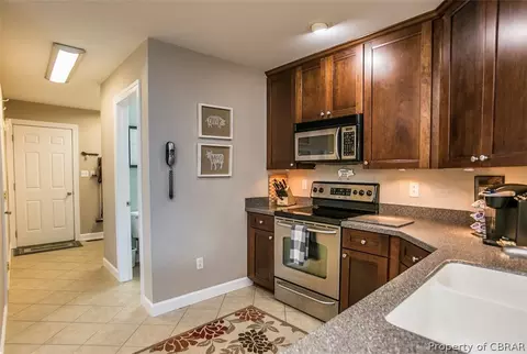 5830 Hillside Dr, Gloucester, VA 23061 photo 15
