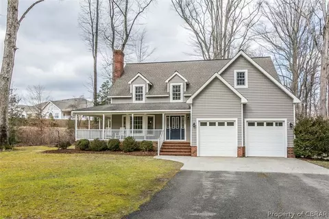 5830 Hillside Dr, Gloucester, VA 23061 photo 5