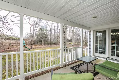 5830 Hillside Dr, Gloucester, VA 23061 photo 13
