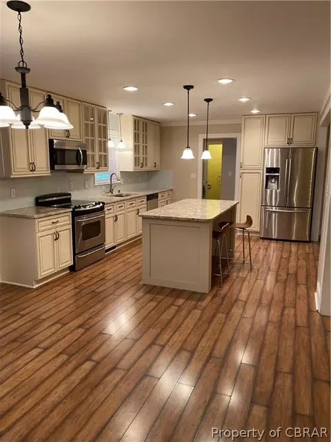 1723 Yorkview Dr, Gloucester Point, VA 23062 photo 9
